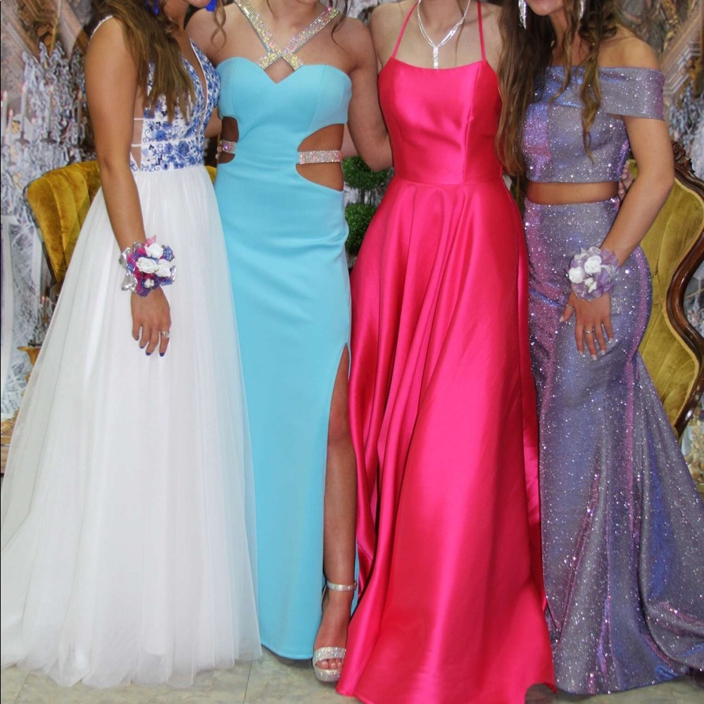 Faviana Size 2 Tiffany Blue Formal/Prom Dress